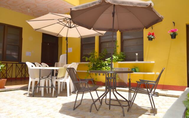 Hostal 4 Grados - Hostel