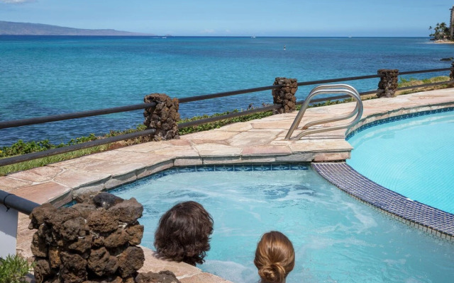 Love Heaven Overlooking the Pacific Noelani 307