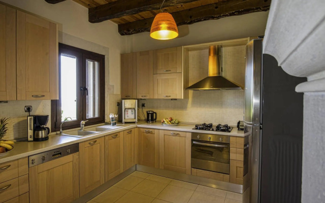 oreades villas