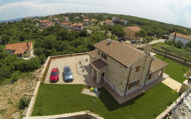 Villa Polonijo