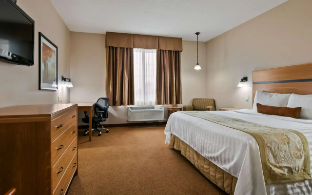 Best Western Plus Chateau Inn Sylvan Lake