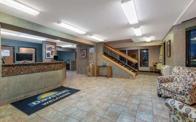Days Inn by Wyndham Mitchell SD