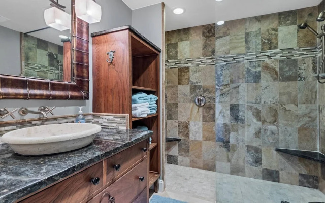 829 Napoli Lane
