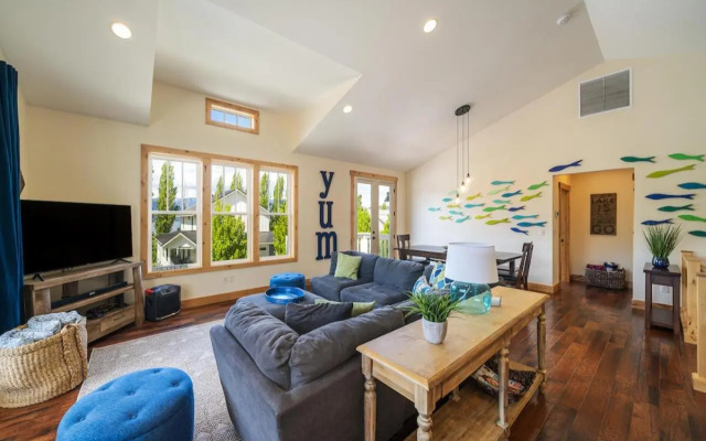 Lakeside Chelanigans #37