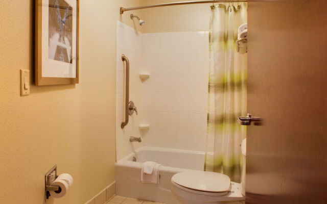 SpringHill Suites Savannah Airport