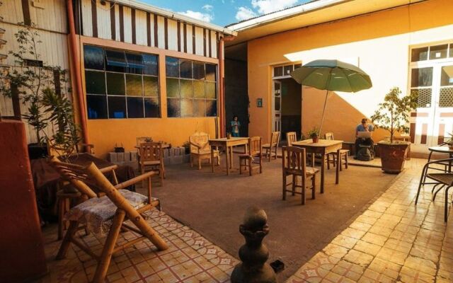 Hostal El Colibri