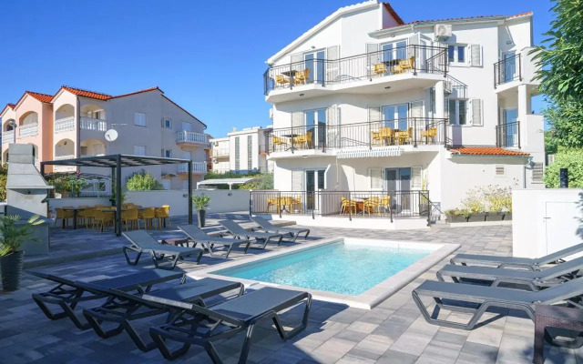 ViaAdria Residence
