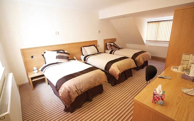 Coasting Pilot Hotel