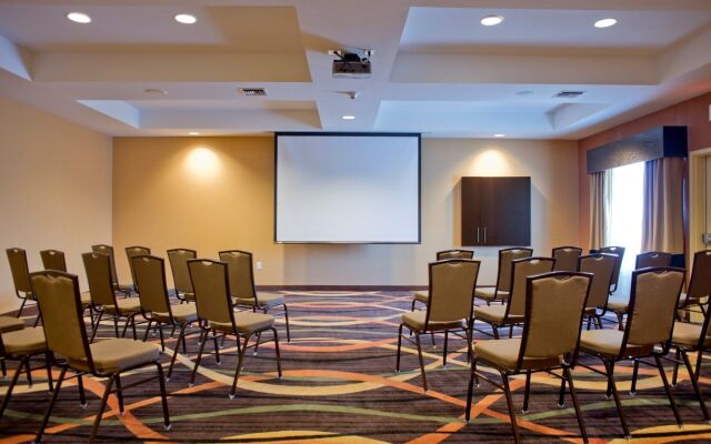 Holiday Inn Express Hotel & Suites Prattville South by IHG