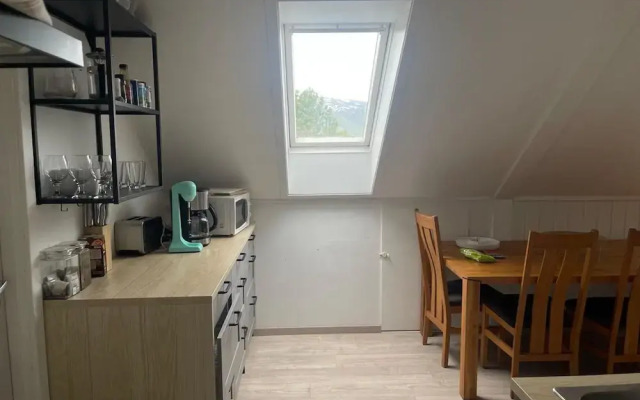 Arctic Skyview Retreat in Tromso - With Parking