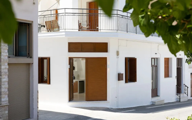 Naxos Suites
