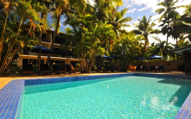 Oasis Palms Hotel