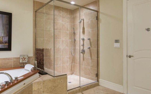 Turquoise Place Unit 1806D