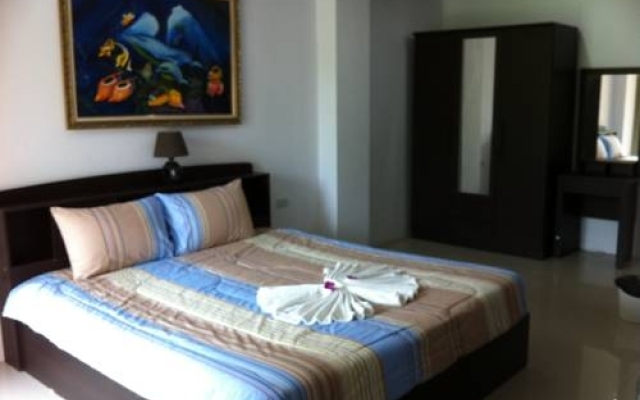 Baan Tonnam Guesthouse