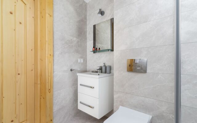 Zasypane House by Renters Prestige