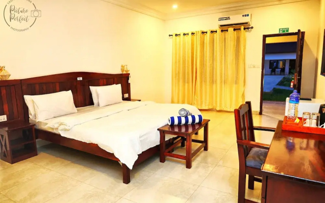 The Haven Sun N' Fun Hotel