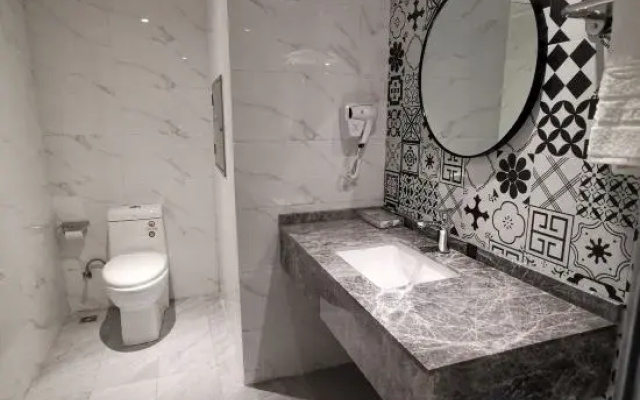 Princess Smart Hotel (Liuzhou Wuxing Pedestrian Street)