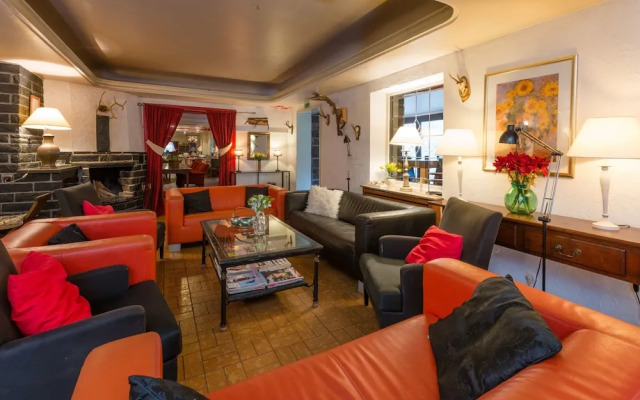 hotelImage
