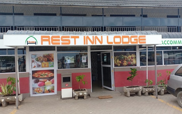 Rest-Inn Lodge