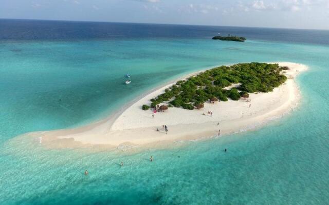 Rasdhoo Dive Lodge