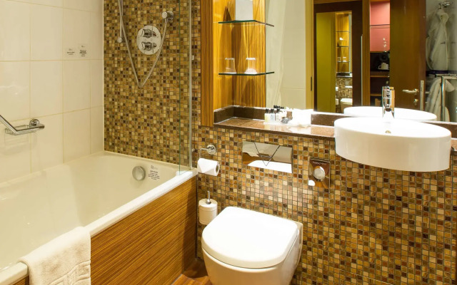 Ashford International Hotel & Spa
