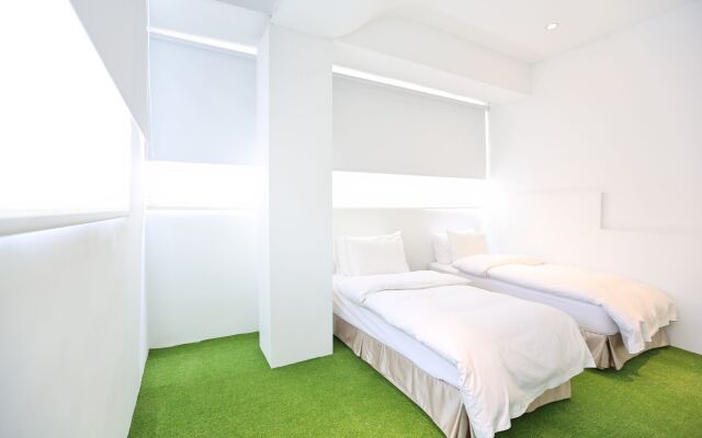 Time Flyer Hotel