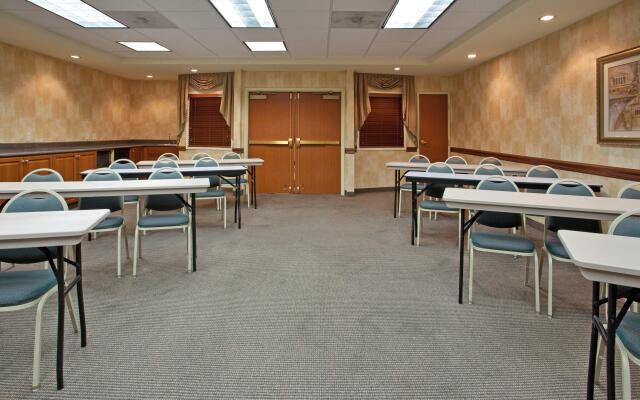 Holiday Inn Express & Suites Tucson Mall by IHG