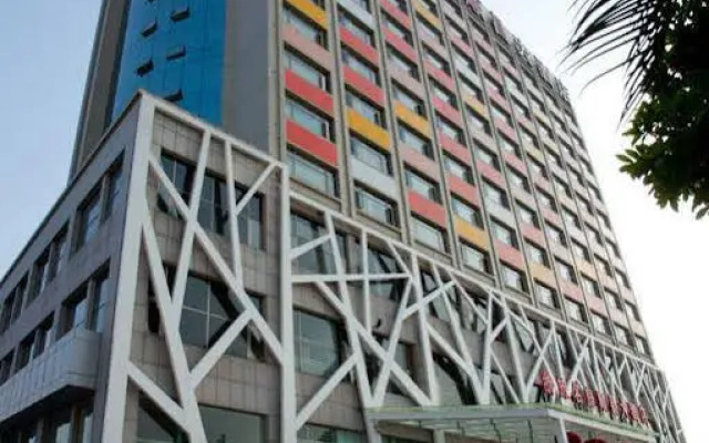 ZTG MingTing ShunChang Hotel