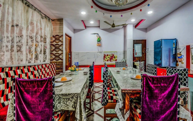 OYO Home 18575 Luxury Stay