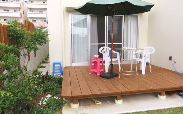 Okinawa Guest House Urizun