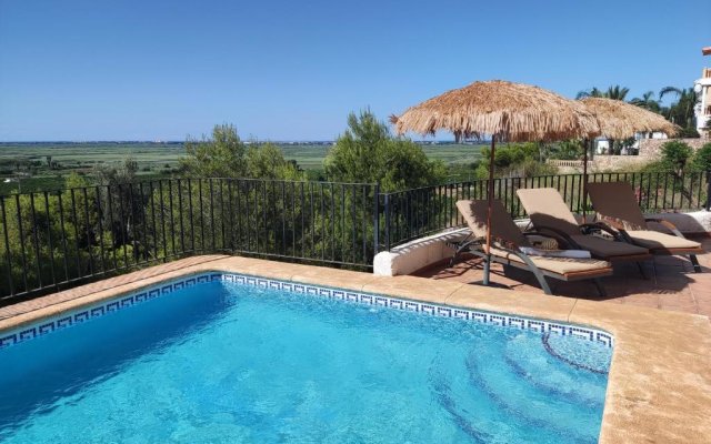 Holiday villa in Monte Pego-Denia, heated pool