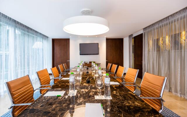Holiday Inn Cartagena Morros by IHG