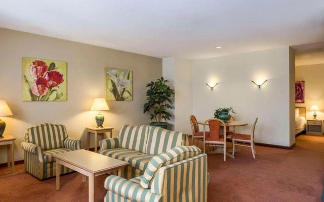 NH Atlanta Rotterdam