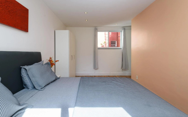 spacious penthouse duplex arpoador