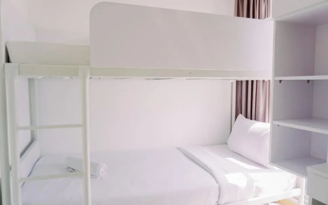 Scenic And Homey 2Br Apartment M-Town Residence Near Mall