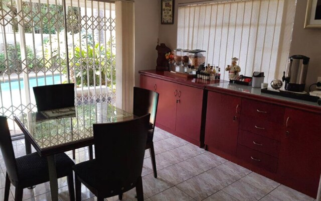 Whara-Whara Guesthouse