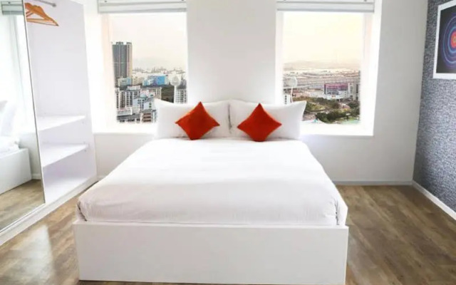 OVOLO Hotel West Kowloon