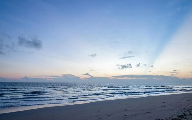 LLH 1G1 Nilaveli Ocean Front Condos