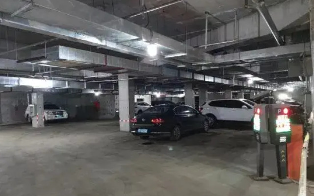 Huolin Gol Jincheng Hotel