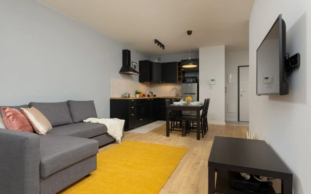 Warszawa Stalowa Apartment by Renters