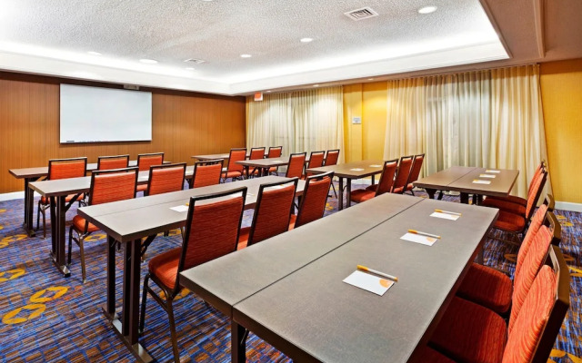 Courtyard by Marriott Austin The Domain Area