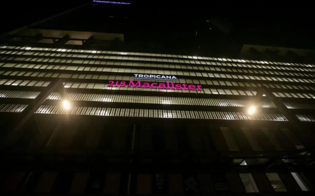 Unique Tropicana Seaview Luxury Studio Suite