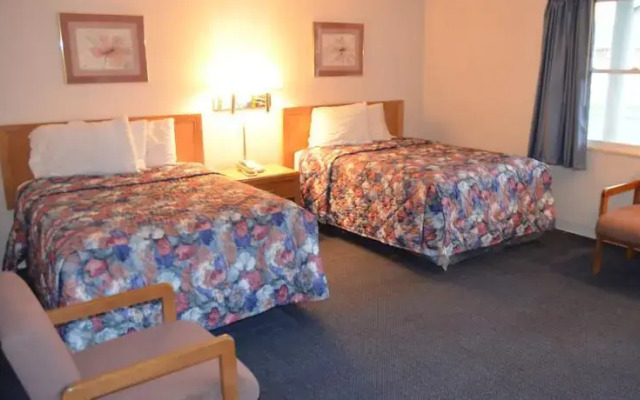 Colonial Inn