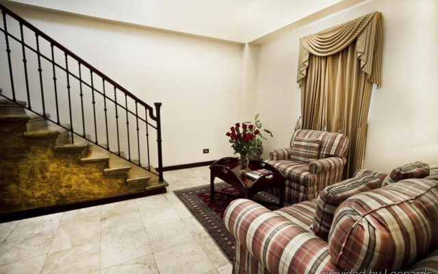 DeVille Hotel Boutique