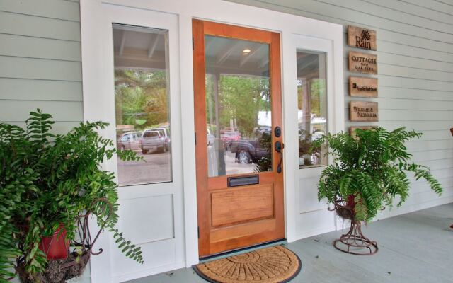 The Roost Ocean Springs