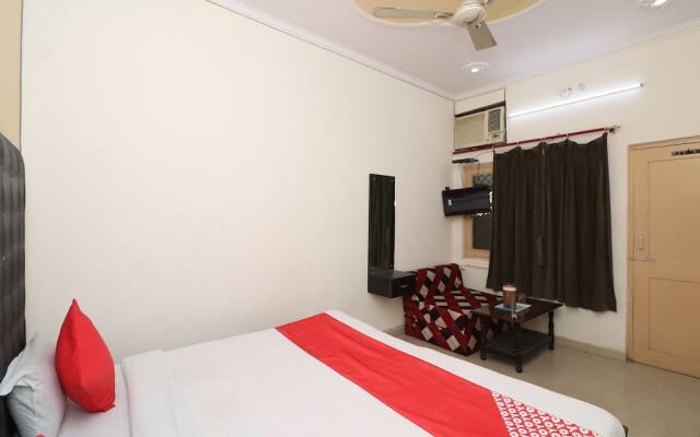 OYO 26730 Grandstay