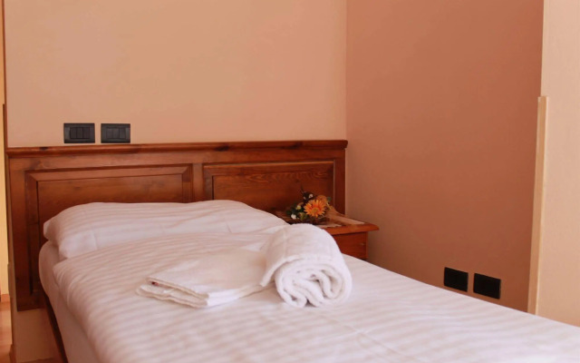 Al Gallo Forcello 1530