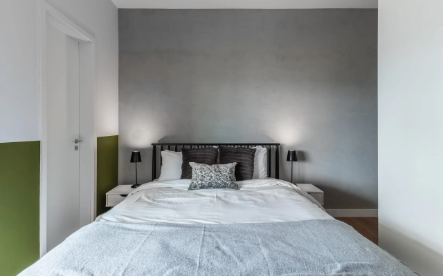 Apartamento com varanda e ótima localização | Vila Olímpia