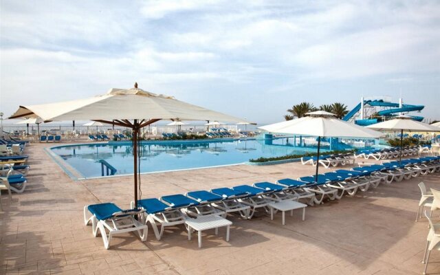 Hotel Samira Club - Caters to Couples