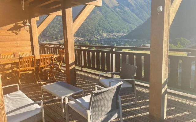 Modern Comfortable Chalet with large terrace